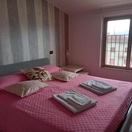 Dino Il Mansardino Apartment Ome Bagian luar foto