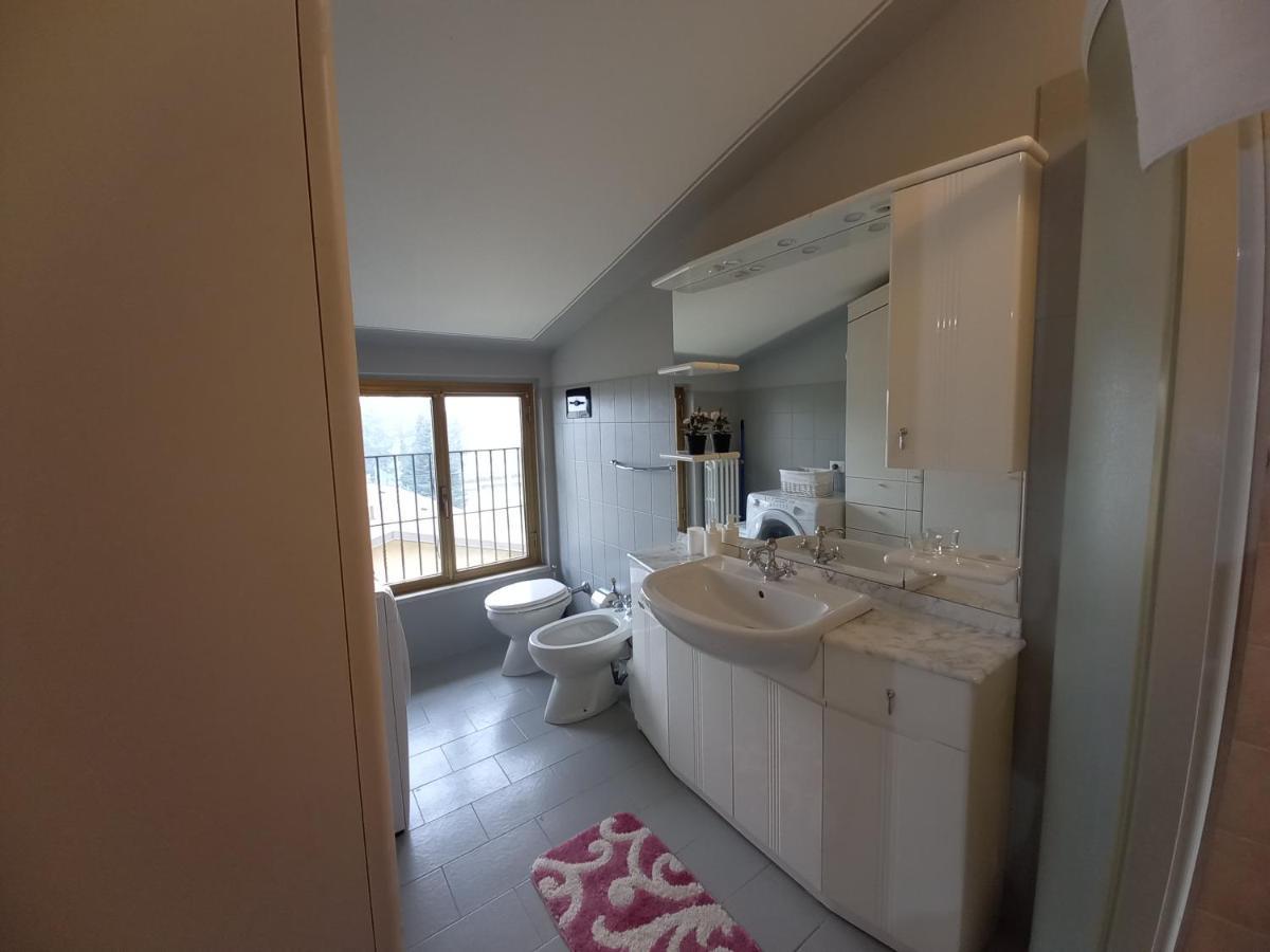 Dino Il Mansardino Apartment Ome Bagian luar foto