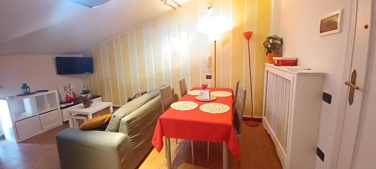 Dino Il Mansardino Apartment Ome Bagian luar foto